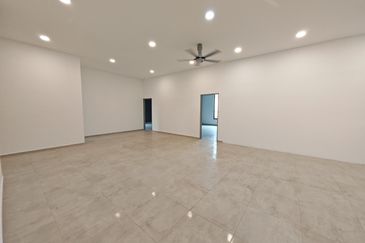 The Country Residency