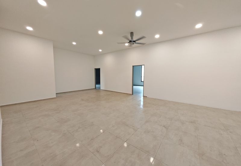 The Country Residency