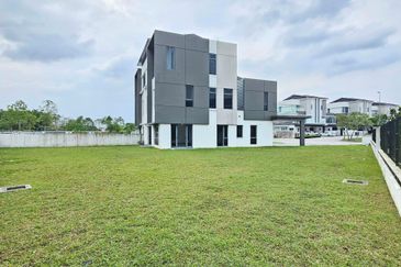 Sunway Lenang Heights