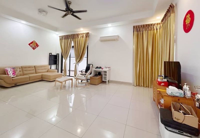 Garden Villa @ Bukit Indah 2