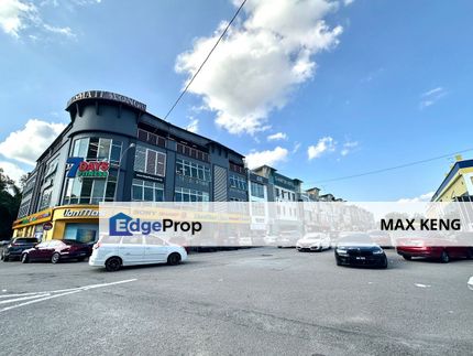 Nusa Bestari Jalan Bestari 8/2, 3 Storey Shoplot Endlot 22x75 WIth ROI 4.2%, Johor, 