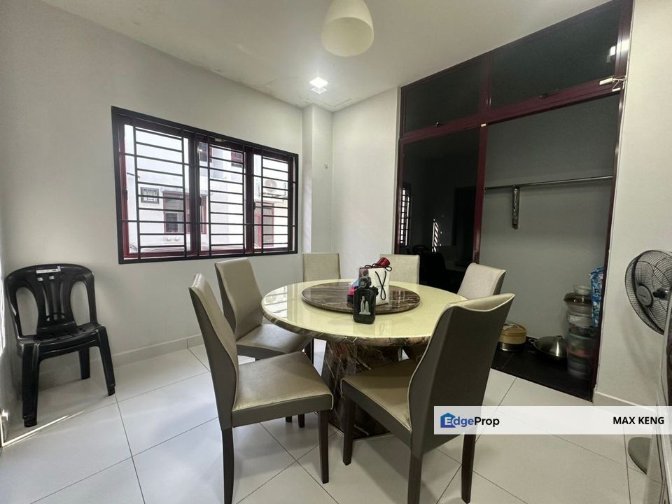 Rini Residence Mutiara Rini Double Storey 22x75 Fully Renovated Furnished G&G, Johor, Skudai