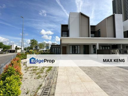 Sunway Citrine Lakehomes Double Storey Corner 51x80 Fully Renovated Unblock View G&G, Johor, 