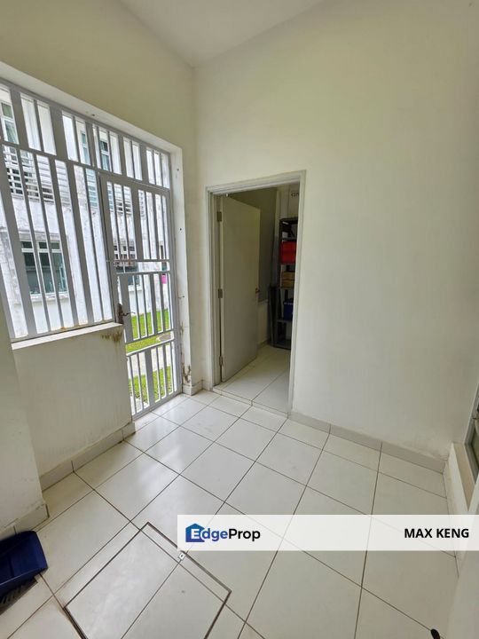 Aspira Lakehomes Gerbang Nusajaya Double Storey Terrace 22x75 Renovated Furnished G&G, Johor, Gelang Patah