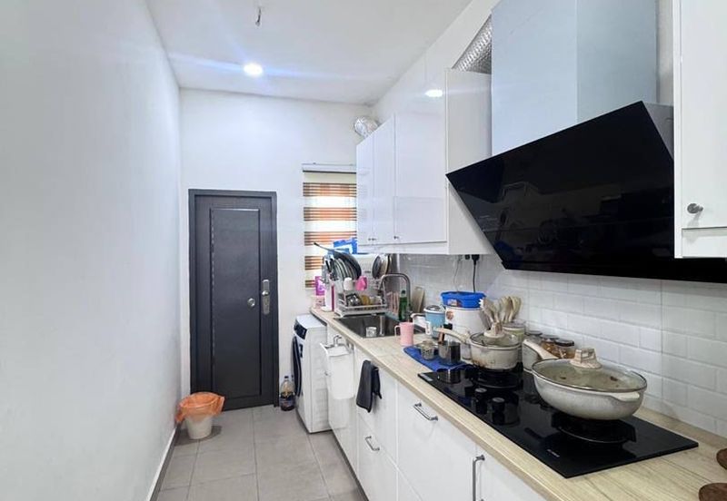 Iconia Garden Residence @ Taman Impian Emas