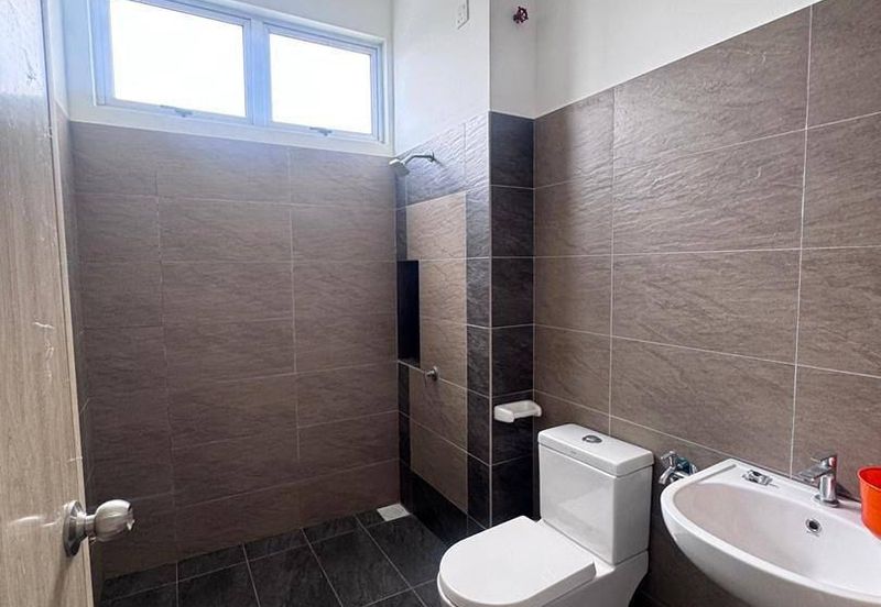 Iconia Garden Residence @ Taman Impian Emas