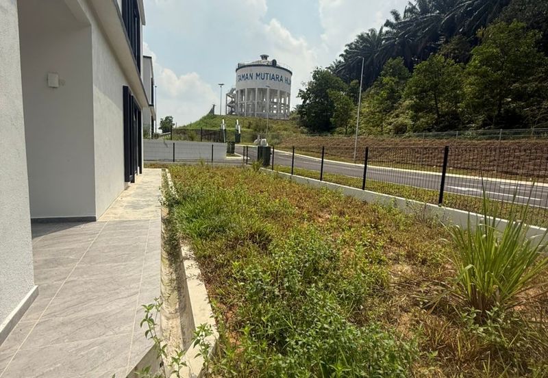 Taman Mutiara Hijau