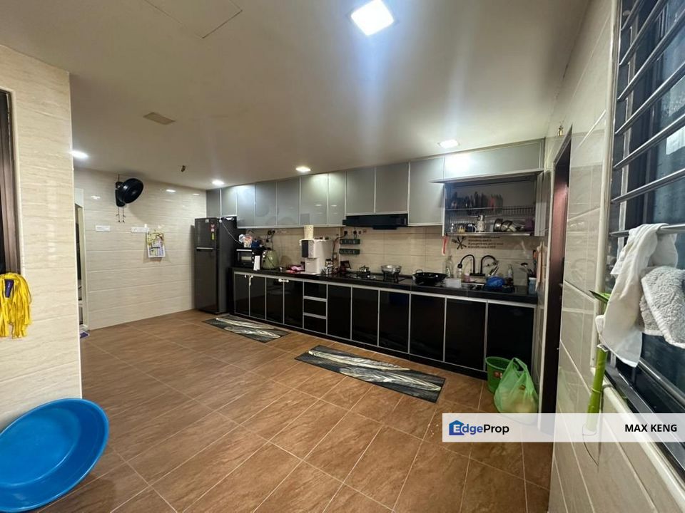 Bandar Indahpura Kulai Jalan Teratai Double Storey 22x70 Fully Renovated Unblock View, Johor, Kulai