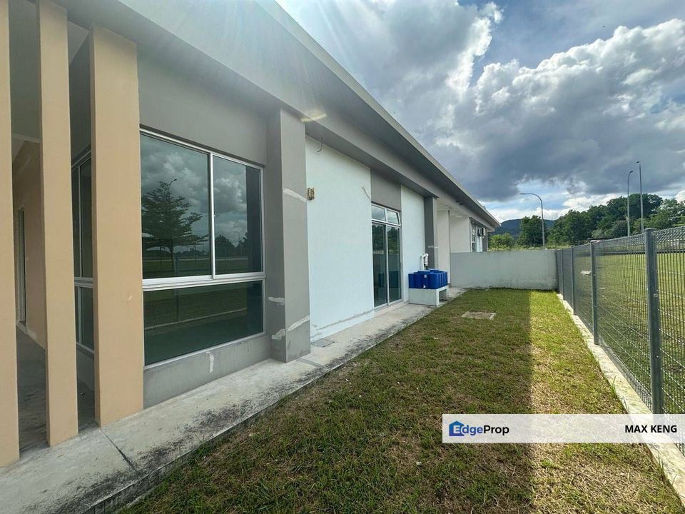 Amber Hills Kangkar Pulai Single Storey Cluster Endlot 50x60 Original Unblock View G&G, Johor, Kangkar Pulai