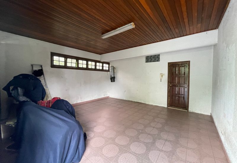 Bukit Pantai (Pantai Hill)