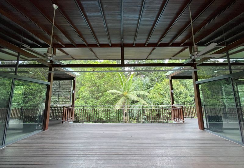 Luxury Bungalow with High Privacy sitting in Bukit Tunku!