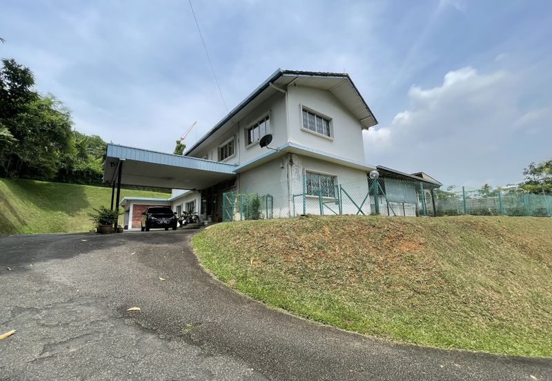 2 Storey Bungalow with Great Potential in Bukit Tunku!
