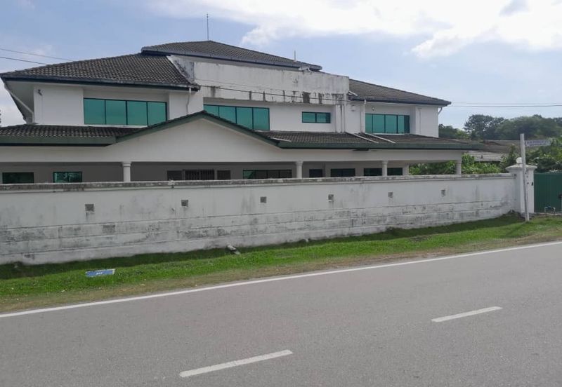 Jalan Teh Hung Kiat 12/13