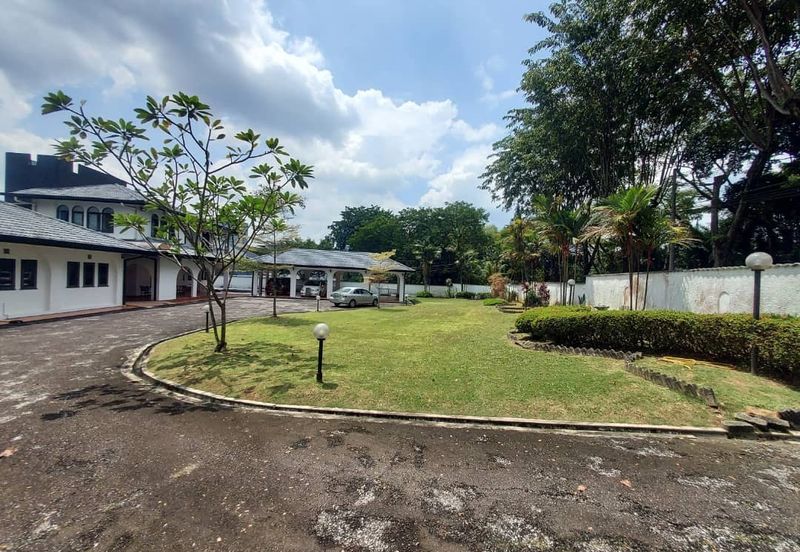 Seksyen 11, Shah Alam