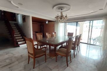 Seksyen 11, Shah Alam