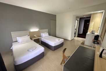 Beach resort hotel for sale!