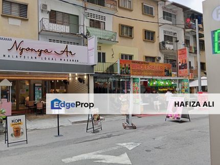 Flat For Rent Very Spacious  With 4 Rooms 2 Living And 2 Kitchen Area At Bukit Bintang Kuala Lumpur., Kuala Lumpur, Bukit Bintang