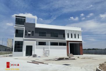 Detached Factory To Let @ Telok Mengkuang TPG