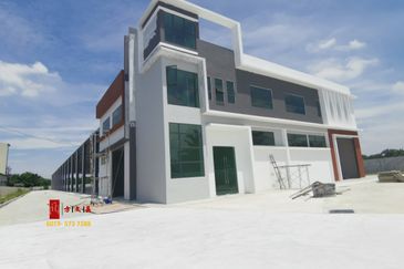 Detached Factory To Let @ Telok Mengkuang TPG