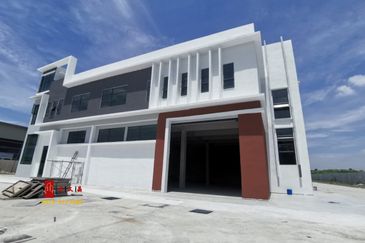 Detached Factory To Let @ Telok Mengkuang TPG