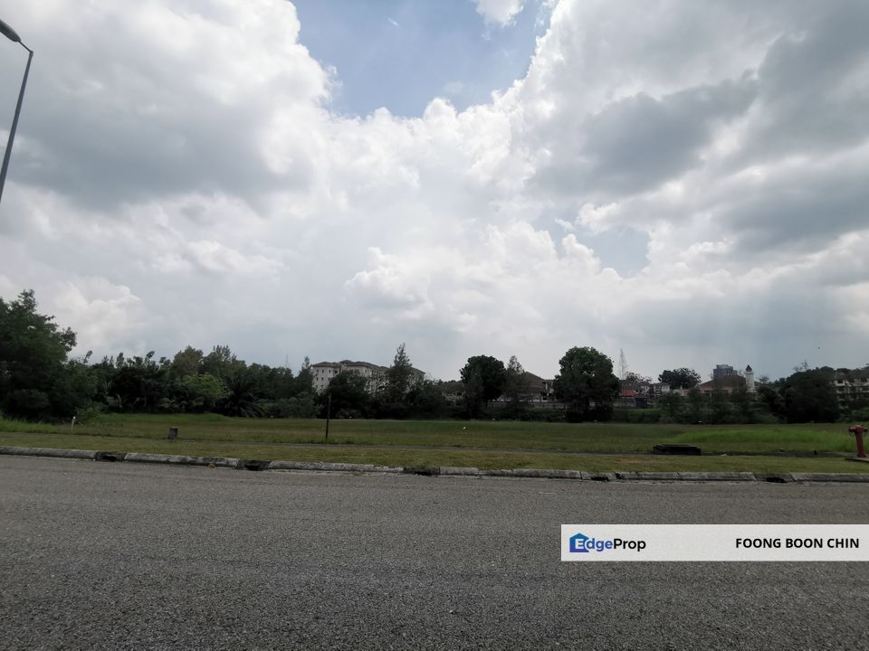 Bungalow Land For Sale Perdana Lakeview West , Selangor, Cyberjaya