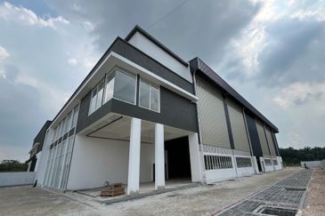 Brand New Semi D Factory For Sale @ Desa Aman, Puncak Alam