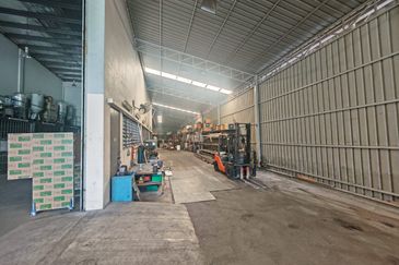 Semi D Factory for Sale @ Bukit Kemuning, Shah Alam