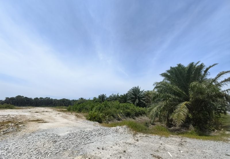 4  acres Industrial Zone Freehold Land For Sale @ Jenjarom Town, Banting