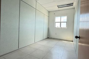 Detached Factory BU 39ksf To Let @ Telok Gong, Port Klang