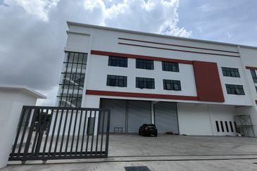 Jalan Bukit Kemuning