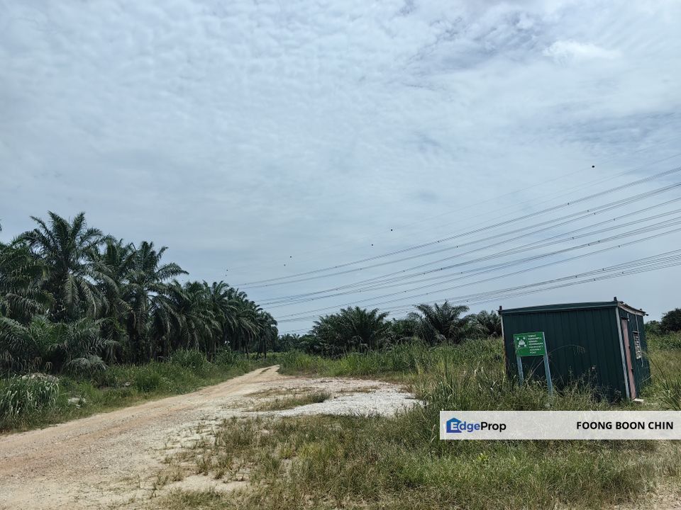 7.6 acres industrial zone land for Sale @ Sepang with ready road, Selangor, Kuala Langat