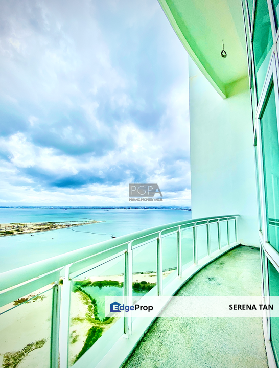 Exclusive Top-Floor Penthouse in West Tower, Gurney Paragon Residences, Penang, Persiaran Gurney
