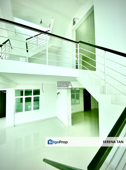 Exclusive Top-Floor Penthouse in West Tower, Gurney Paragon Residences, Penang, Persiaran Gurney