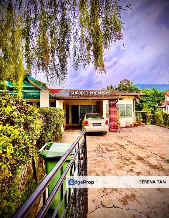 A Single-Storey Semi-Detached House in the Western Gardens., Penang, Pulau Tikus