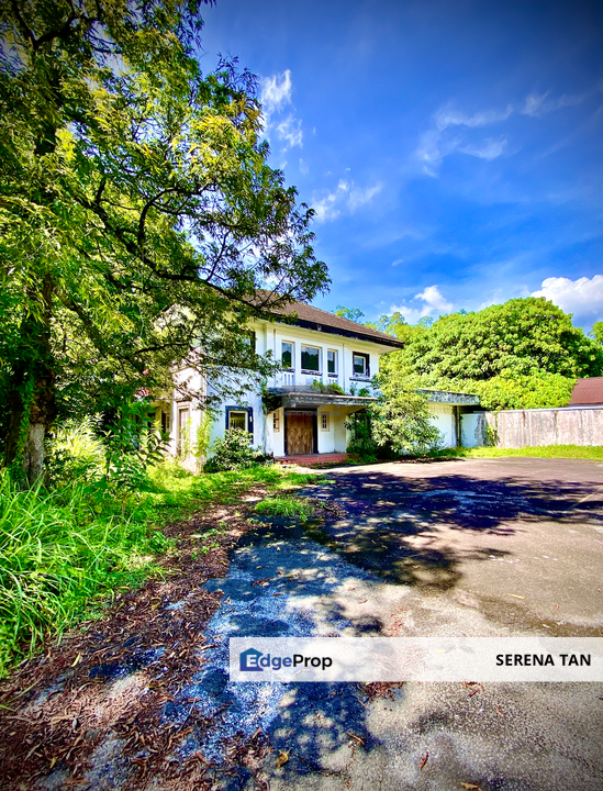 A Heritage Bungalow on Jalan Utama (Western Road)., Penang, Georgetown