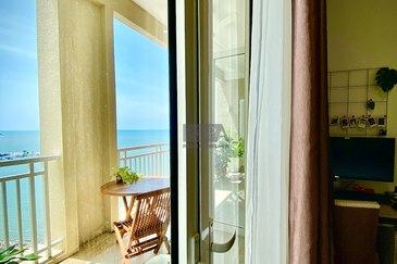 Quayside Seafront Resort Condominium