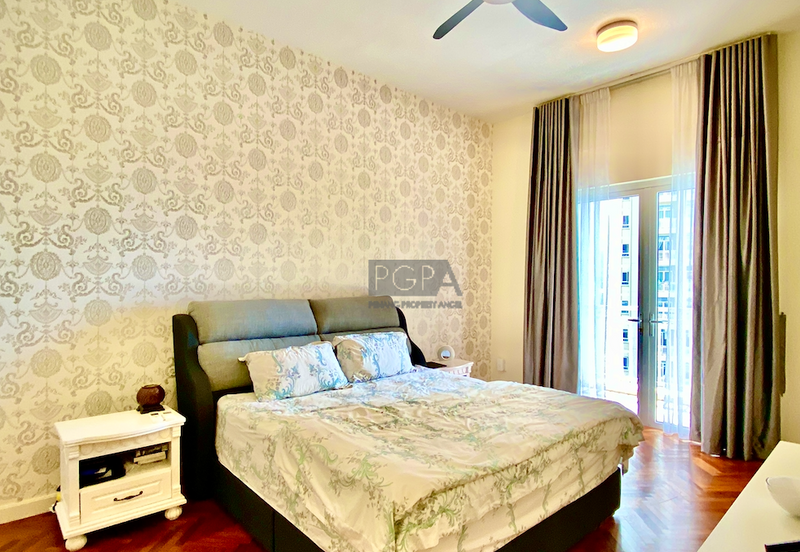 Quayside Seafront Resort Condominium