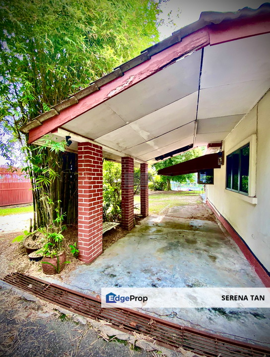 A CORNER SS Bungalow on Jalan Bunga Kaca Piring, Penang, Tanjung Bungah