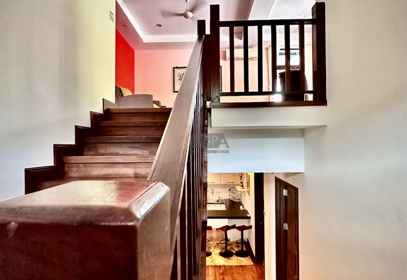 Persiaran Sungai Emas