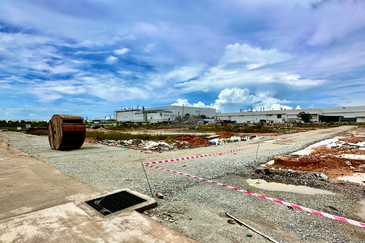 Factory Warehouse on 13.805-acre Land in Batu Kawan Industrial Park.