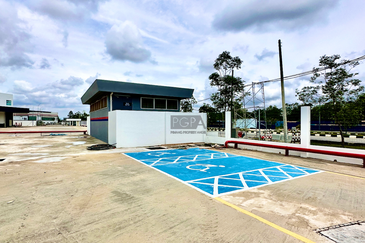 Factory Warehouse on 13.805-acre Land in Batu Kawan Industrial Park.