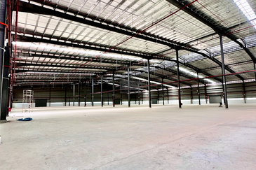 Factory Warehouse on 13.805-acre Land in Batu Kawan Industrial Park.