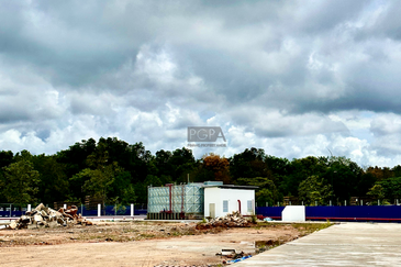 Factory Warehouse on 13.805-acre Land in Batu Kawan Industrial Park.