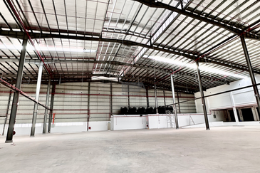 Factory Warehouse on 13.805-acre Land in Batu Kawan Industrial Park.