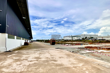 Factory Warehouse on 13.805-acre Land in Batu Kawan Industrial Park.