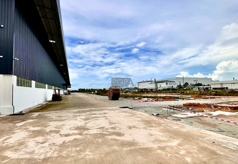 Factory Warehouse on 13.805-acre Land in Batu Kawan Industrial Park.
