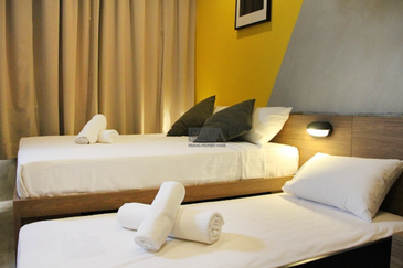 A CORNER 6-Storey Hostel Building at Argyll Road and Transfer Road Junction in George Town.