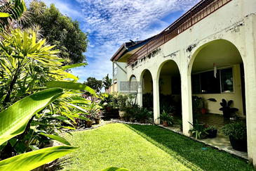 Cangkat Minden Jalan 15