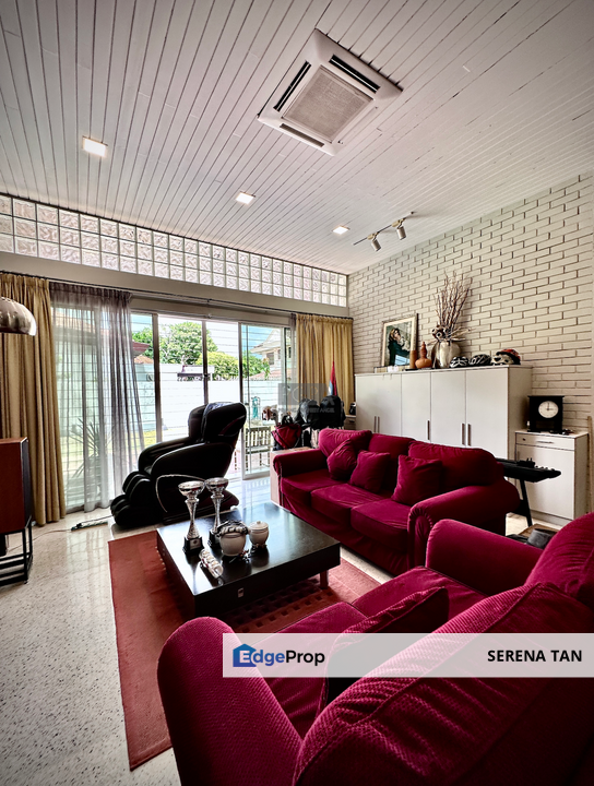 A Single-Storey Bungalow in Jesselton Heights., Penang, Georgetown