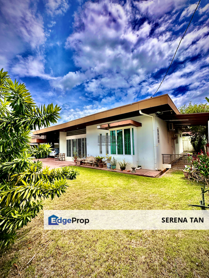 A Single-Storey Bungalow in Jesselton Heights., Penang, Georgetown